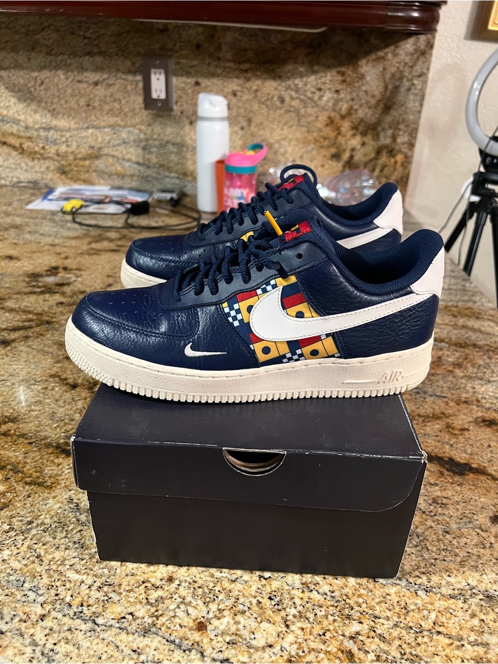 Nike Air Force 1 ’07 LV8 Nautical Redux Men’s 9.5 AR5394-400